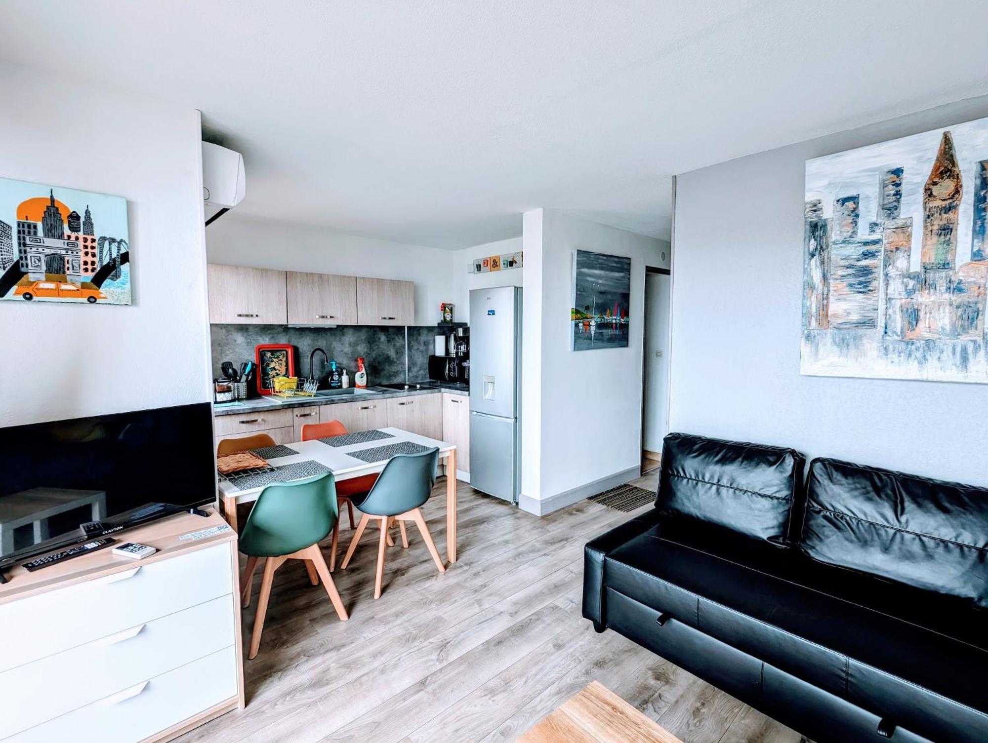 T2 Climatise Vue Sur Mer, Wifi, Piscine Et Parking Sète Kültér fotó