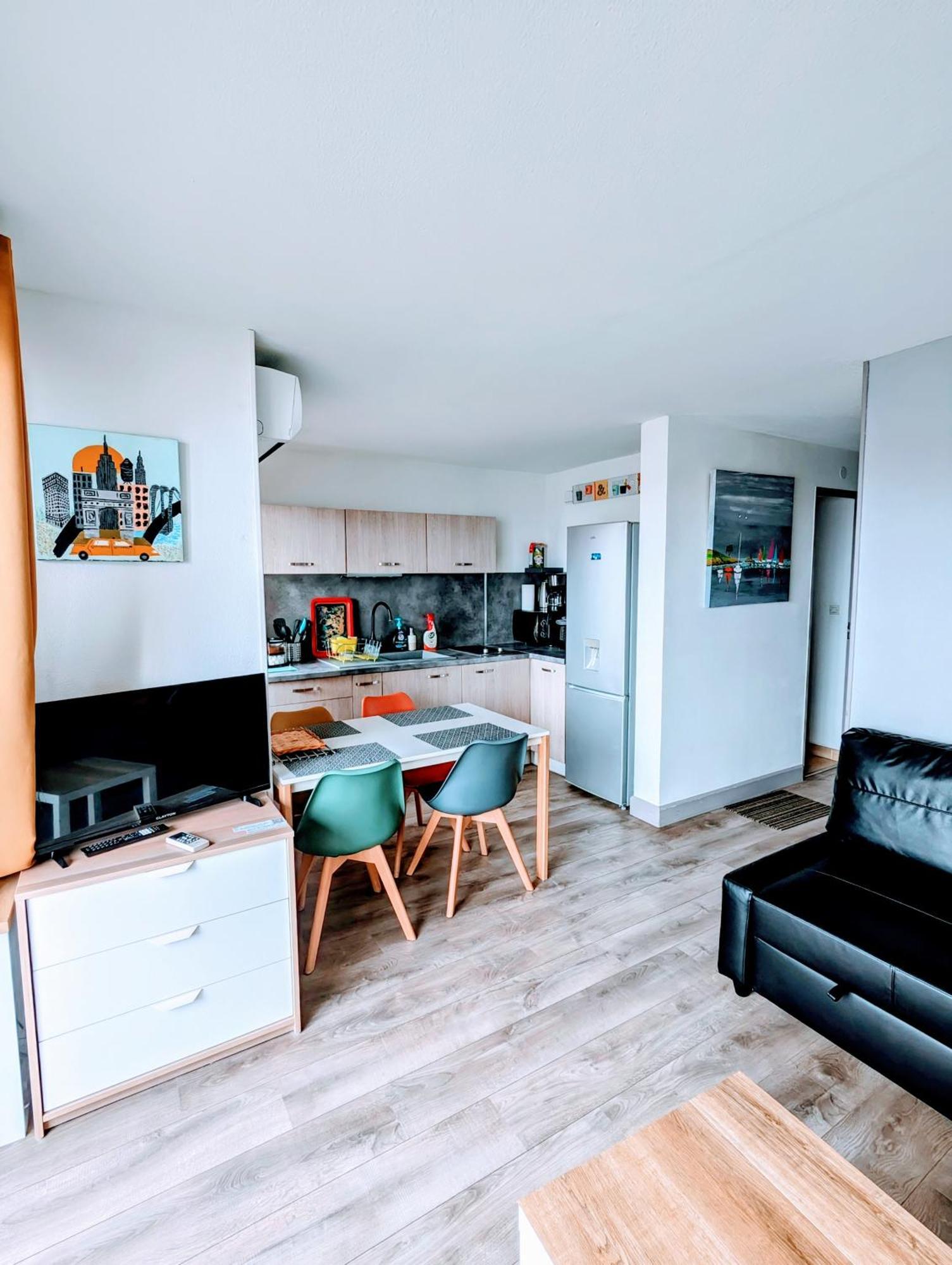 T2 Climatise Vue Sur Mer, Wifi, Piscine Et Parking Sète Kültér fotó